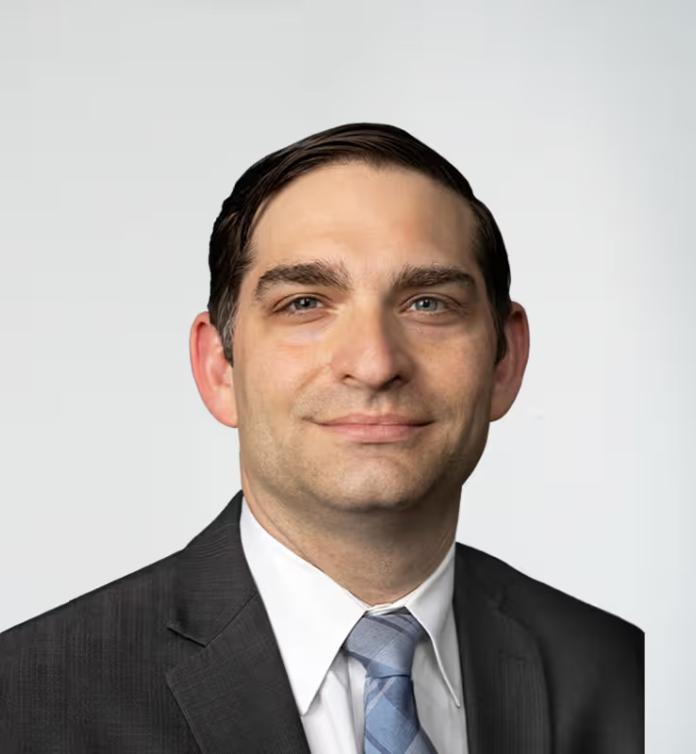 A photo of Joshua Wechsler.